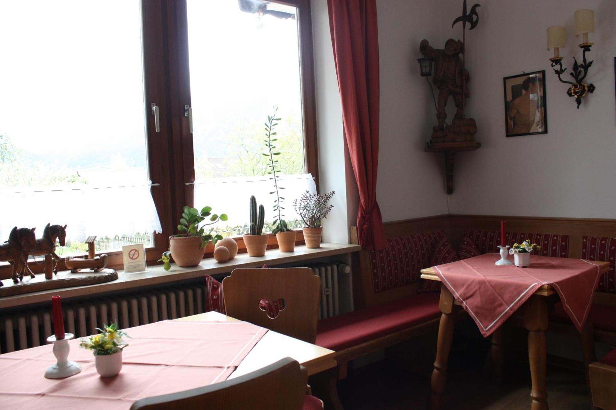 Hotel Garni Otto Huber Oberammergau Eksteriør billede