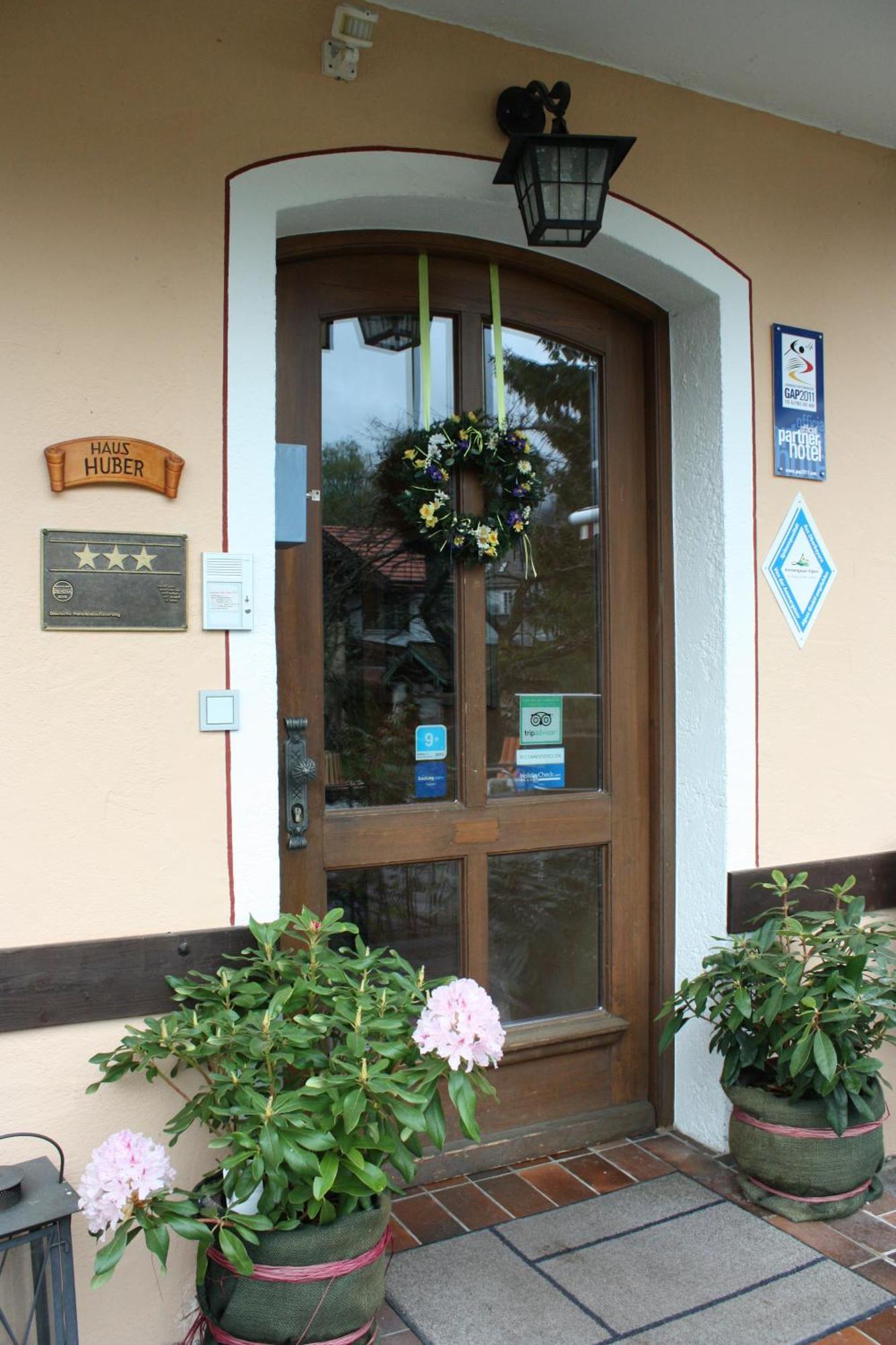 Hotel Garni Otto Huber Oberammergau Eksteriør billede