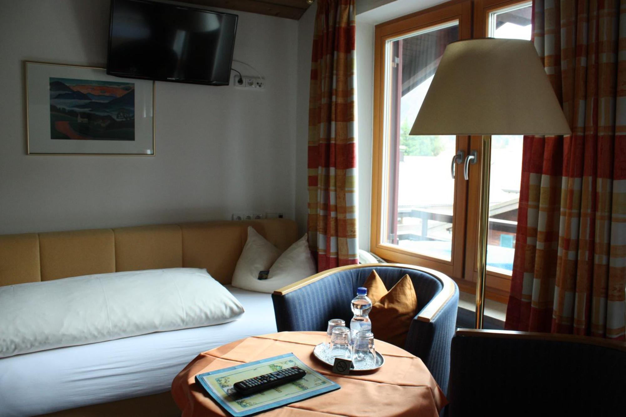 Hotel Garni Otto Huber Oberammergau Værelse billede